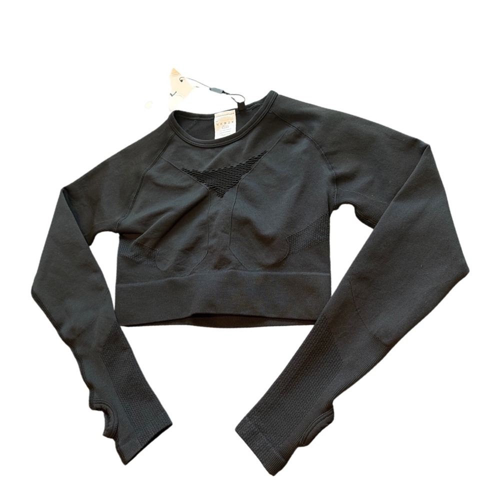 AYBL Motion Seamless Long Sleeve Crop Top Jet Black XS AY240
